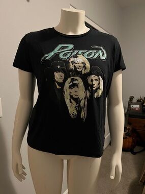 Poison Graphic Black Tee - Short Sleeve